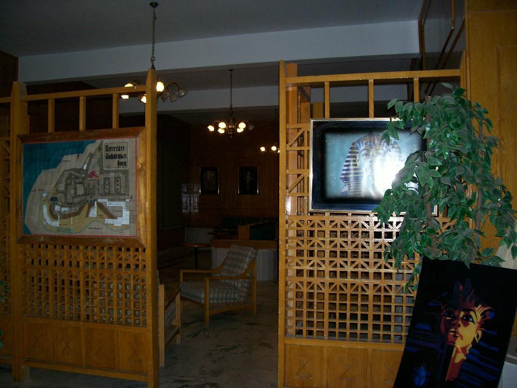 Nefertari Hotel Abu Simble Абу Симбел Екстериор снимка