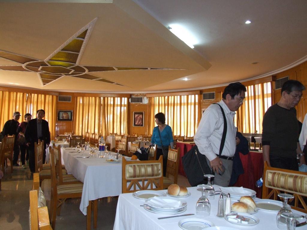 Nefertari Hotel Abu Simble Абу Симбел Екстериор снимка