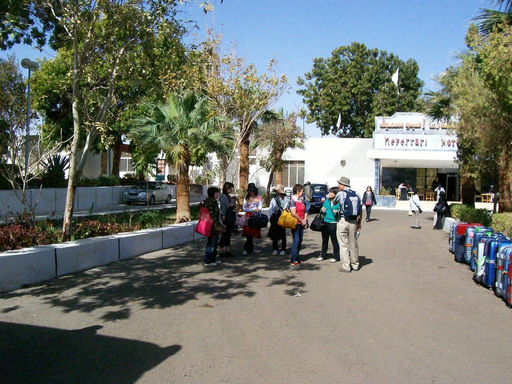 Nefertari Hotel Abu Simble Абу Симбел Екстериор снимка